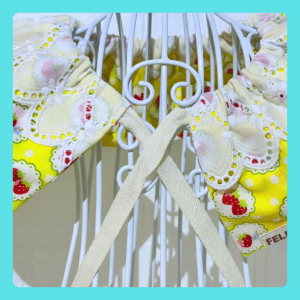 フリルケープ（いちご柄レース・黄色） - 画像 (4)